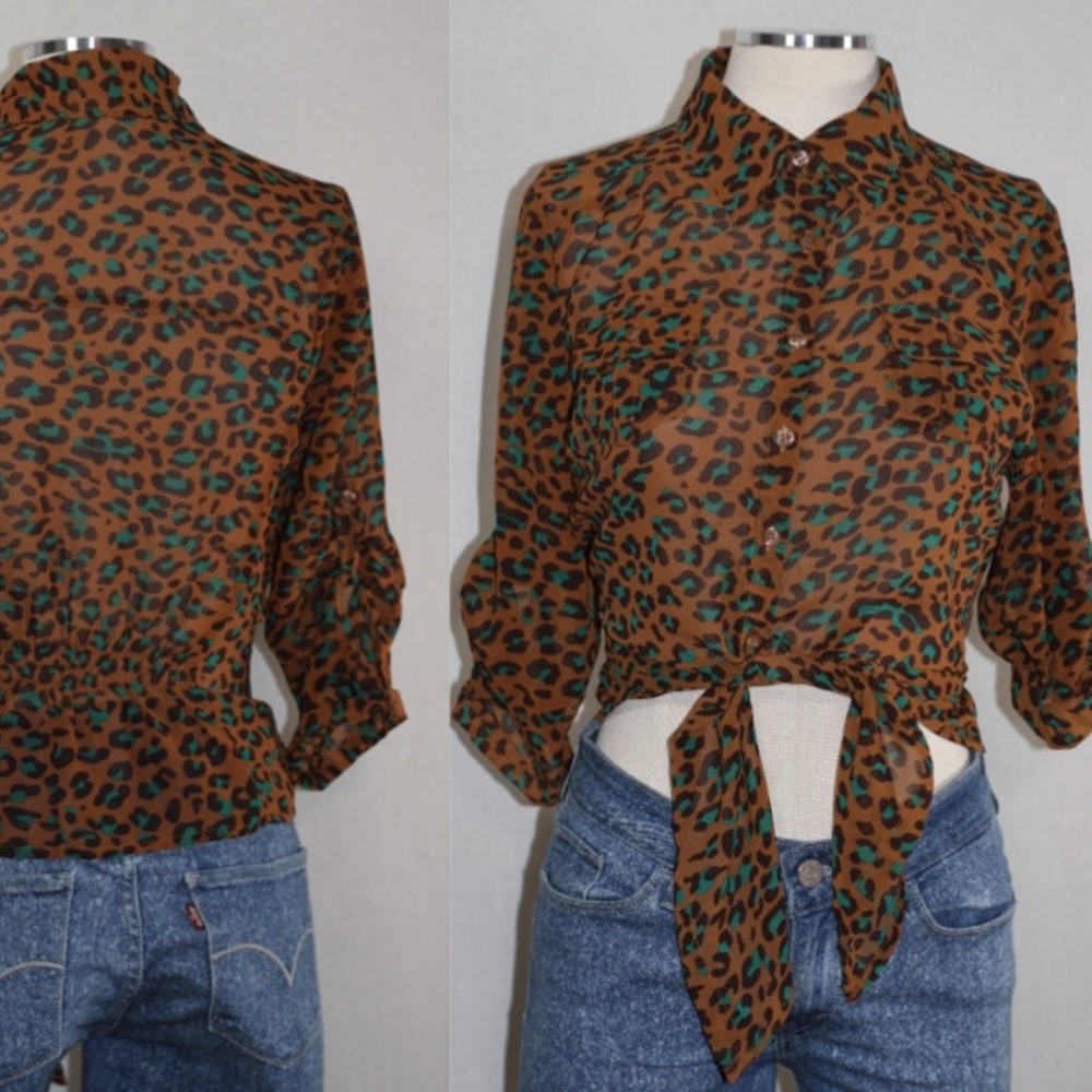 Leopard Crop Top